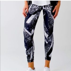 Lululemon High Times Leggings RARE Print | Black & Grey | Sz 4